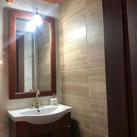 Olive エイオス・マーマス