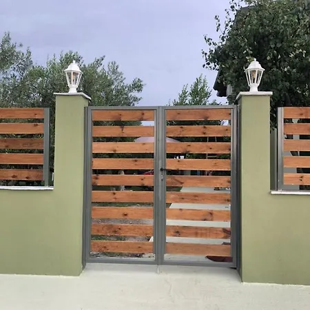 Olive Holiday home